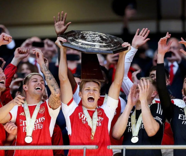 南宫娱乐- 科维托娃生活照 