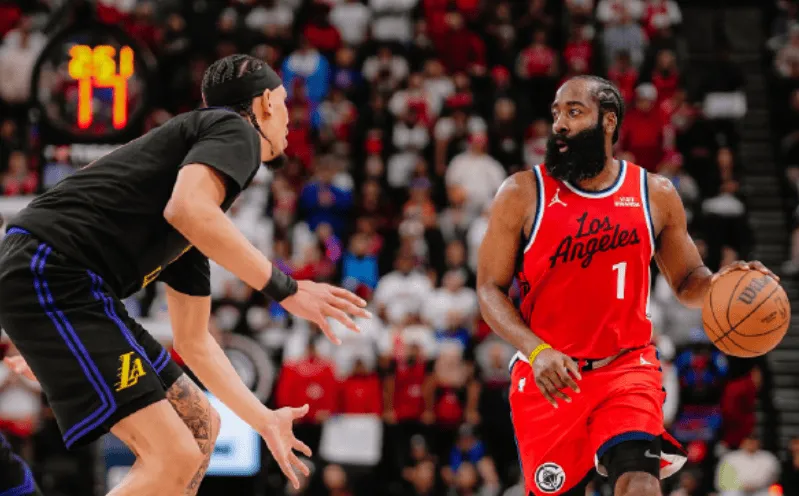 NG28-哈登在湖人比赛中突破纪录,比分优势明显引发热议!的简单介绍